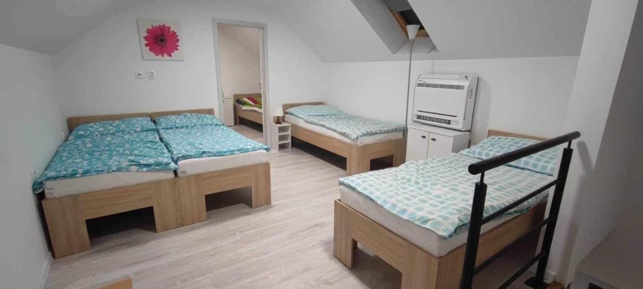 Vikendovy Dom Hlboka Villa Dunajská Streda Dış mekan fotoğraf